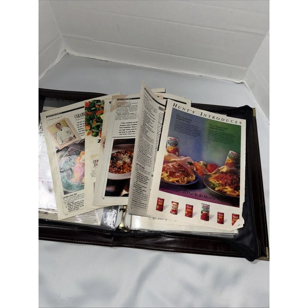 Recipes Collection Magazine Clippings ,ads , Zip Leather Binder , Vtg , Ephemera